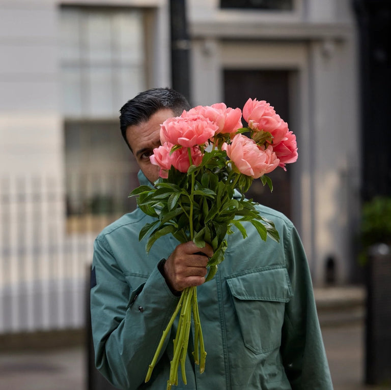 WAXED HOODED FIELD COAT DETAIL