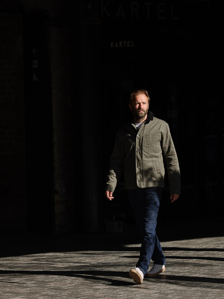 Chris is 5ft 9, has a 40” chest and wears a Medium